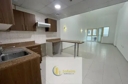 Apartment - Studio - 1 Bathroom for rent in Al Warqa'a 1 - Al Warqa'a - Dubai