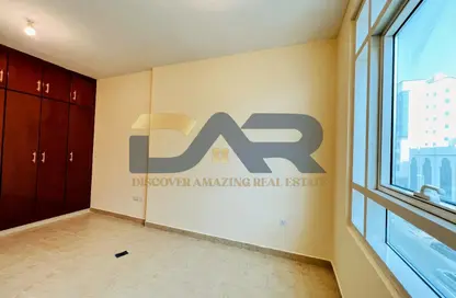 Apartment - 3 Bedrooms - 3 Bathrooms for rent in Shabiya 9 - Shabiya - Mussafah - Abu Dhabi