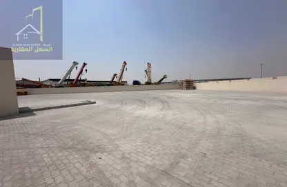 مستودع - استوديو - 1 حمام للبيع في الصجعة الصناعية - آلصجعه - الشارقة