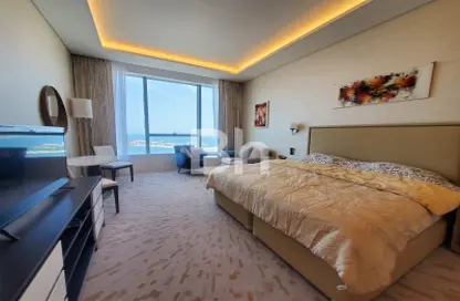 Apartment - Studio - 1 Bathroom for rent in The Palm Tower - Palm Jumeirah - Dubai