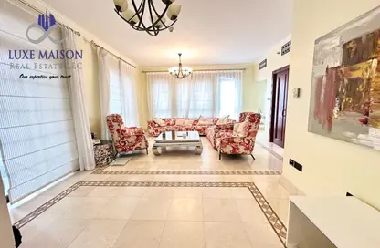 Apartment - 3 Bedrooms - 4 Bathrooms for rent in Kamoon 4 - Kamoon - Old Town - Dubai