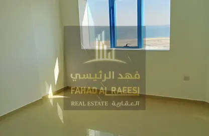 شقة - 2 غرف نوم - 2 حمامات للايجار في كورنيش الفجيرة - الفجيرة
