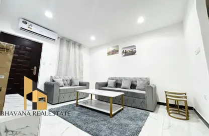 Apartment - 1 Bedroom - 1 Bathroom for rent in Khalifa City A Villas - Khalifa City A - Khalifa City - Abu Dhabi