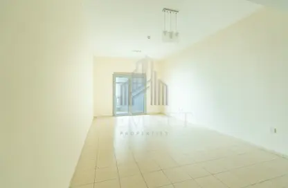 شقة - غرفة نوم - 2 حمامات للبيع في الخريف 2 - سيزون كوميونيتي - قرية الجميرا سركل - دبي