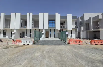 تاون هاوس - 2 غرف نوم - 3 حمامات للبيع في بيانكا - دبي لاند - دبي