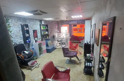 محل - استوديو - 2 حمامات للايجار في البطينة - الشارقة