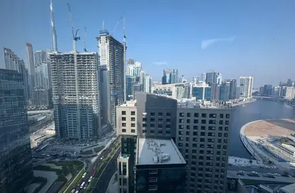 مكتب - استوديو - 1 حمام للايجار في برج بايناري - الخليج التجاري - دبي