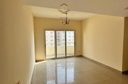 Apartment - 2 Bedrooms - 2 Bathrooms for rent in Abu Shagara building - Abu shagara - Sharjah