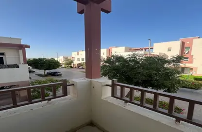 Apartment - 2 Bedrooms - 2 Bathrooms for rent in Al Khaleej Village - Al Ghadeer - Abu Dhabi