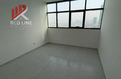 Apartment - 2 Bedrooms - 2 Bathrooms for rent in Al Khan Corniche - Al Khan - Sharjah