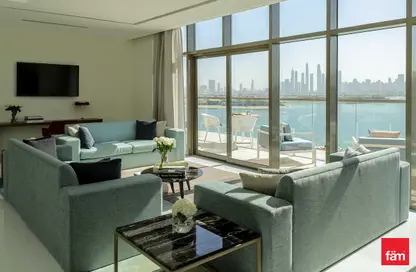 Apartment - 3 Bedrooms - 3 Bathrooms for rent in The 8 - The Crescent - Palm Jumeirah - Dubai