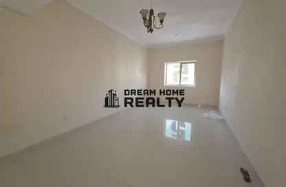 Apartment - 2 Bedrooms - 3 Bathrooms for rent in New Al Taawun Road - Al Taawun - Sharjah