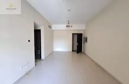 Apartment - 2 Bedrooms - 2 Bathrooms for rent in Burj Al Noor 4 - Al Nahda 2 - Al Nahda - Dubai