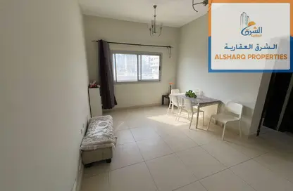 شقة - غرفة نوم - 2 حمامات للايجار في ذا ايكون جازا 2 - الراشدية 3 - الراشدية - عجمان