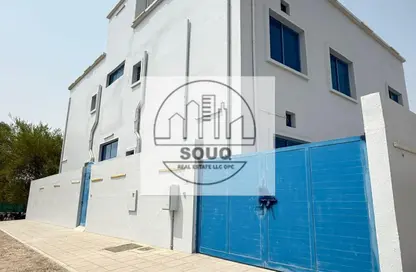 Whole Building - 7+ Bedrooms - 4 Bathrooms for rent in Al Kharran - Ras Al Khaimah