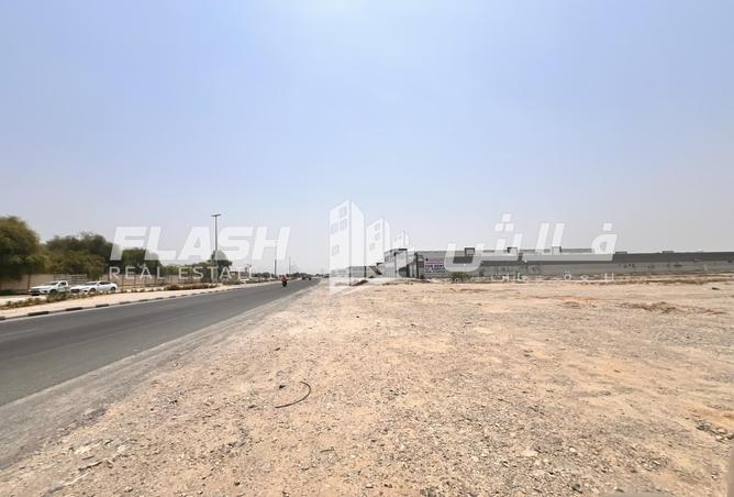 12044912 - صورة العقار 3