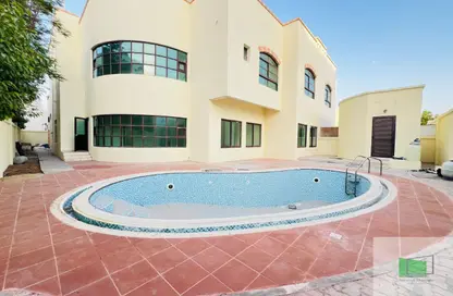 Villa - 6 Bedrooms - 7+ Bathrooms for rent in Khalidiya Village - Al Khalidiya - Abu Dhabi