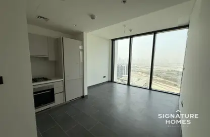 Apartment - 1 Bedroom - 1 Bathroom for rent in The Crest - Sobha Hartland - Mohammed Bin Rashid City - Dubai