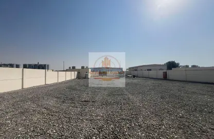 أرض - استوديو للايجار في الصجعة الصناعية - آلصجعه - الشارقة