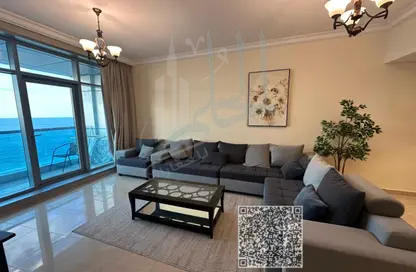شقة - 2 غرف نوم - 3 حمامات للايجار في مساكن كورنيش عجمان - طريق كورنيش عجمان - عجمان