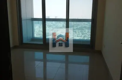 شقة - غرفة نوم - 2 حمامات للايجار في مساكن كورنيش عجمان - طريق كورنيش عجمان - عجمان