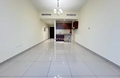 شقة - 1 حمام للايجار في اطلاله ريزيدينس - مجمع دبي ريزيدنس - دبي