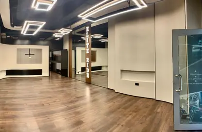 Shop - Studio for rent in The Curve - Al Quoz 3 - Al Quoz - Dubai