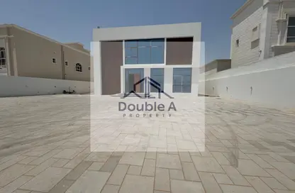 Villa - 5 Bedrooms - 6 Bathrooms for rent in Madinat Al Riyad - Abu Dhabi