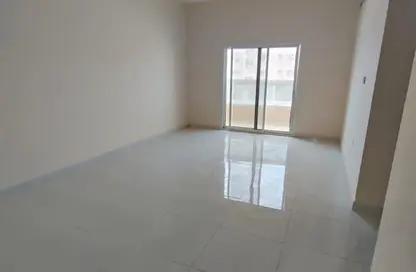 شقة - غرفة نوم - 2 حمامات للايجار في الجرف 3 - الجرف - عجمان وسط المدينة - عجمان