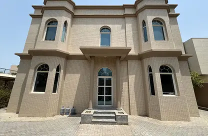 Villa - 5 Bedrooms - 6 Bathrooms for rent in Umm Suqeim 2 Villas - Umm Suqeim 2 - Umm Suqeim - Dubai
