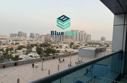 شقة - غرفة نوم - 2 حمامات للبيع في برج الكورنيش - طريق كورنيش عجمان - عجمان