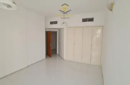 Apartment - 2 Bedrooms - 3 Bathrooms for rent in Al Majaz 1 - Al Majaz - Sharjah