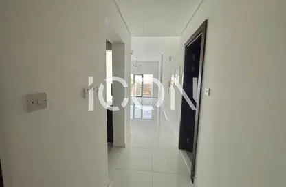 Apartment - Studio - 1 Bathroom for rent in Al Warsan 4 - Al Warsan - Dubai
