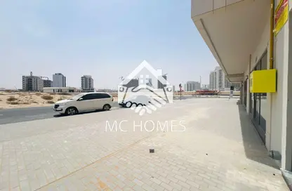 Shop - Studio - 1 Bathroom for rent in Oak House Arjan - Arjan - Dubai