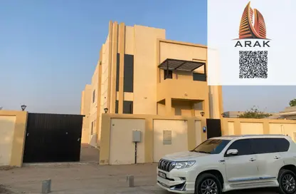 Villa - 5 Bedrooms - 6 Bathrooms for rent in Gate Tower 1 - Musheiref - Ajman