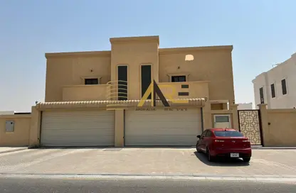 فيلا - 4 غرف نوم - 6 حمامات للايجار في حوشي 1 - حوشي - البادي - الشارقة