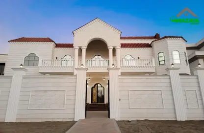 Villa - 7+ Bedrooms - 7+ Bathrooms for rent in Al Sarooj - Al Ain