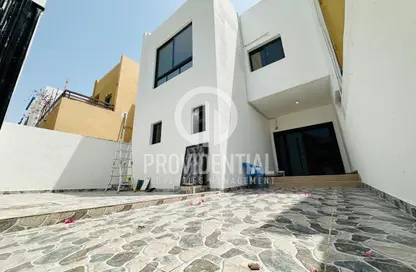 Villa - 4 Bedrooms - 5 Bathrooms for rent in Liwa Village - Al Musalla Area - Al Karamah - Abu Dhabi