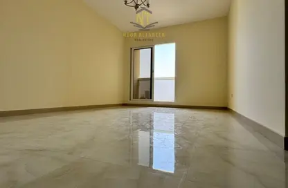 Apartment - 2 Bedrooms - 2 Bathrooms for rent in Zayd Bin Aslam Street - Abu shagara - Sharjah
