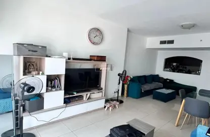 Apartment - 1 Bedroom - 2 Bathrooms for rent in Lake Point Tower - JLT Cluster N - Jumeirah Lake Towers - Dubai