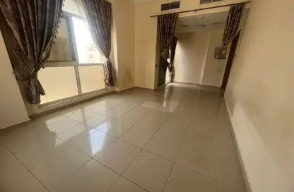 شقة - غرفة نوم - 2 حمامات للايجار في القليعة - الشرق - الشارقة