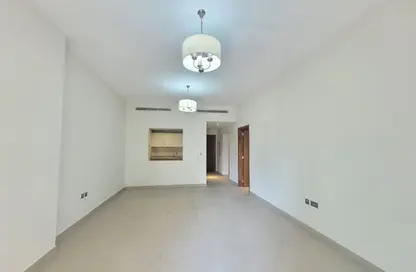 Apartment - 1 Bedroom - 2 Bathrooms for rent in Dune Residency - Jumeirah Village Circle - Dubai