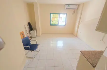 Apartment - Studio - 1 Bathroom for rent in Al Butina 9 Building - Al Butina - Sharjah