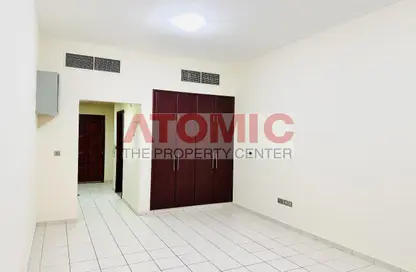 Apartment - Studio - 1 Bathroom for rent in Dunes Village - Dubai Investment Park (DIP) - Dubai