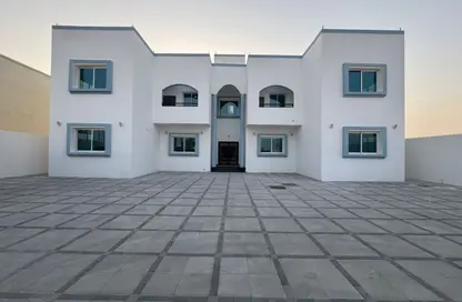 Apartment - 3 Bedrooms - 3 Bathrooms for rent in Madinat Al Riyad - Abu Dhabi