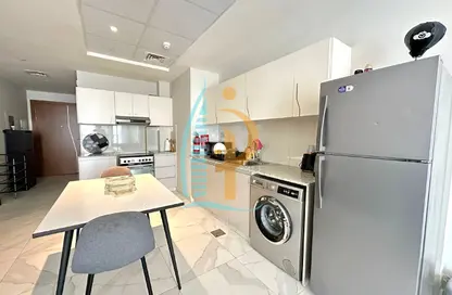 شقة - غرفة نوم - 2 حمامات للايجار في ميلينيوم بن غاطي ريزيدنسز - الخليج التجاري - دبي