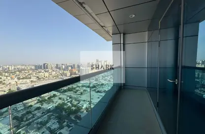 شقة - غرفة نوم - 2 حمامات للبيع في مساكن كورنيش عجمان - طريق كورنيش عجمان - عجمان