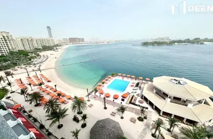 Apartment - 1 Bedroom - 2 Bathrooms for rent in Azure Residences - Palm Jumeirah - Dubai
