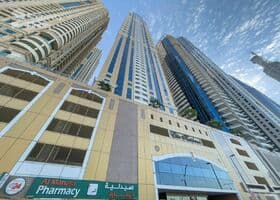 صورة لـ التصميم الخارجي للمبنى في مساكن النخبة